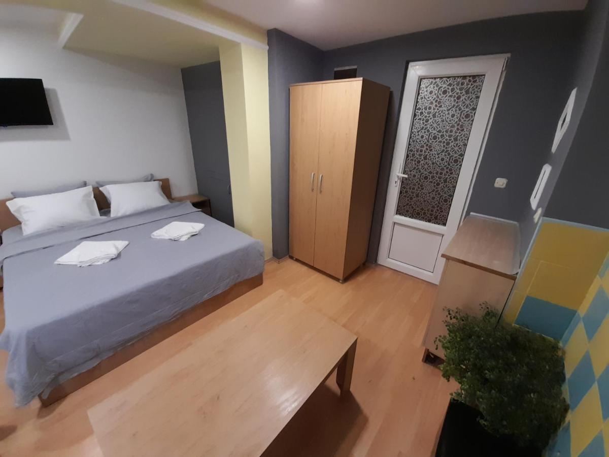 Bato Rooms Peštani 外观 照片